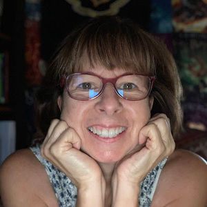 Meet your Posher, Denise
